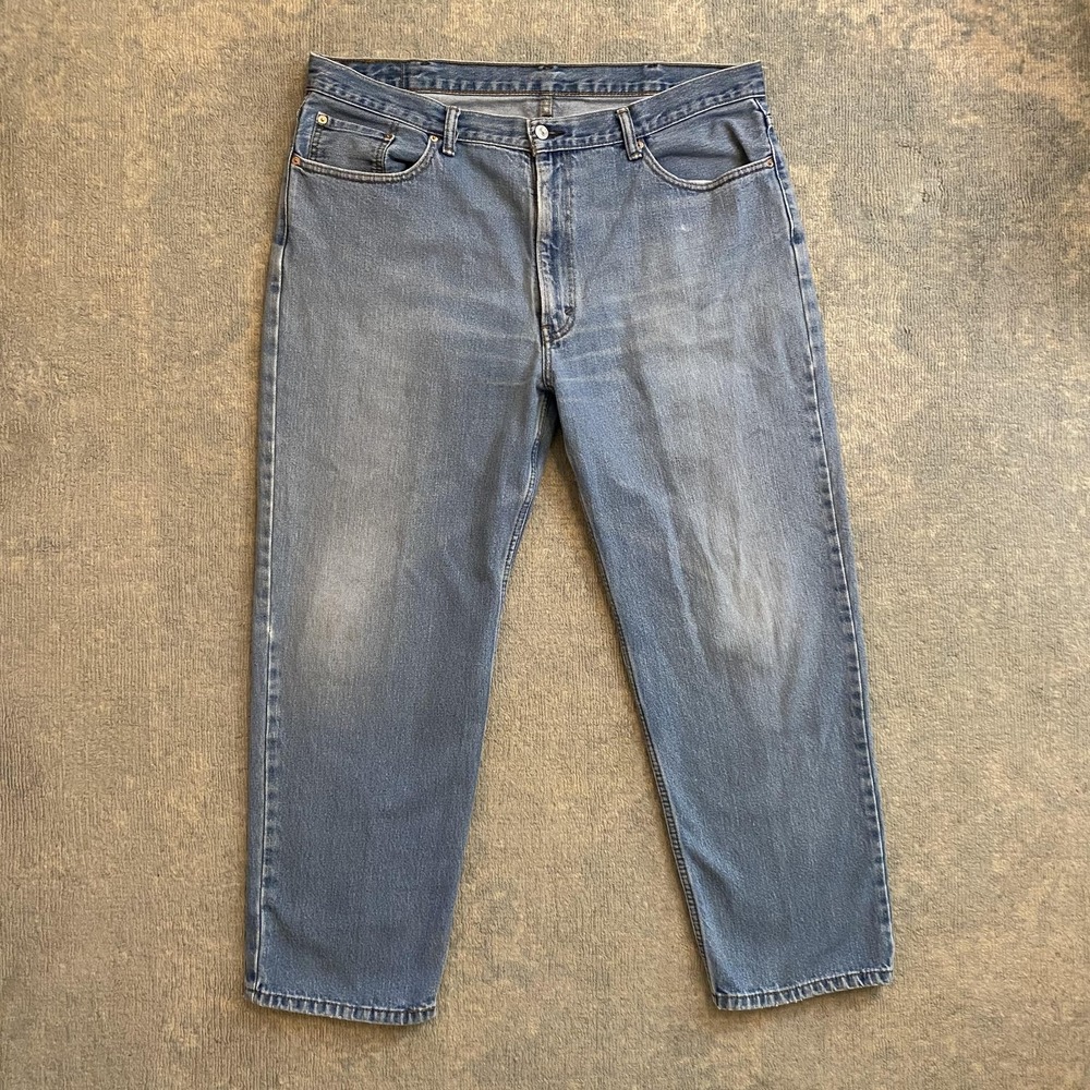 Vintage Levis 550 Jeans Mens 42x30 Blue Medium Wash Tapered Leg Denim Pants Y2K